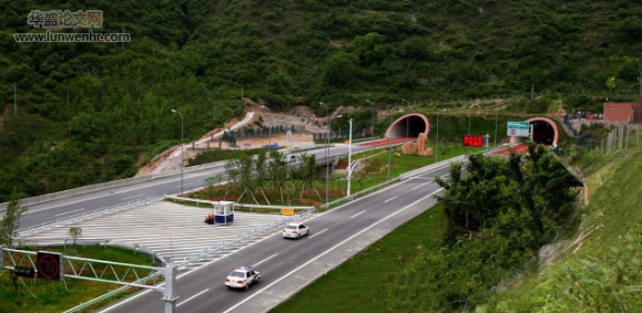 纵坡设置对高速公路长大隧道安全性影响分析