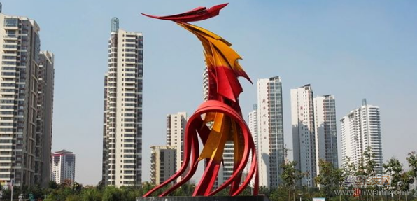 现代城市景观中的雕塑艺术设计